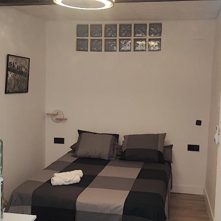 Malaga Jacuzy Apartment Exterior foto